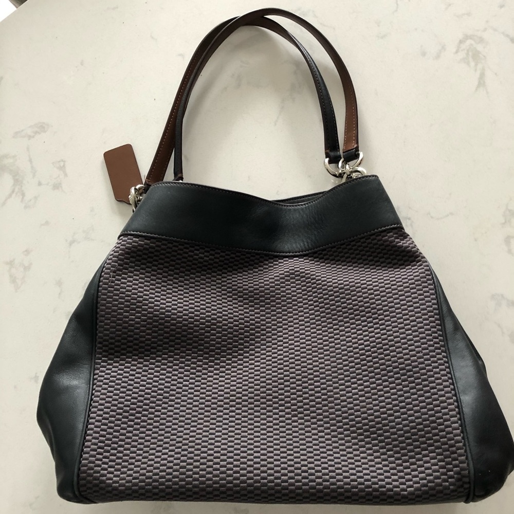 ‼️**SOLD**‼️Coach Shoulder Bag